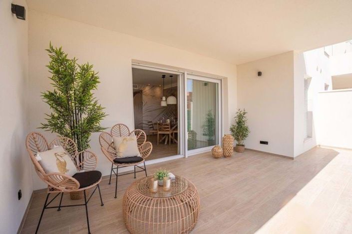 Image No.2-3 Bed Apartment for sale