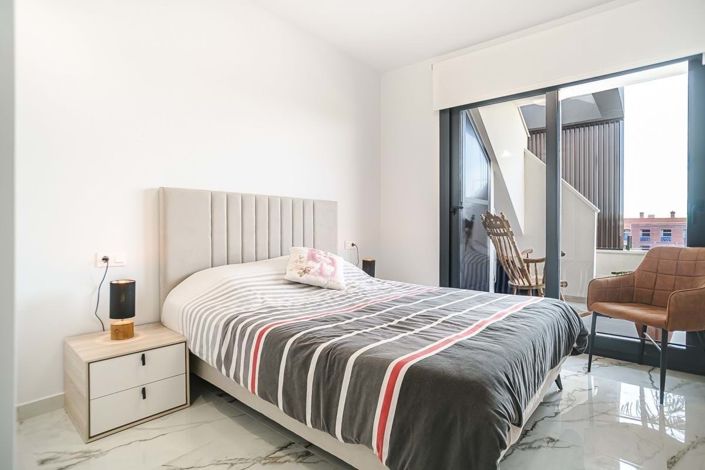 Image No.11-2 Bed Penthouse for sale
