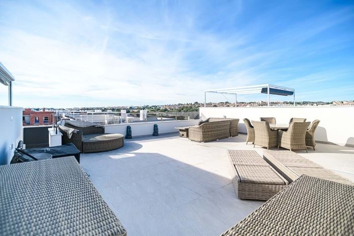 Image No.23-2 Bed Penthouse for sale