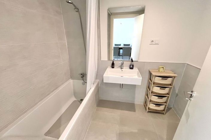 Image No.15-3 Bed Apartment for sale