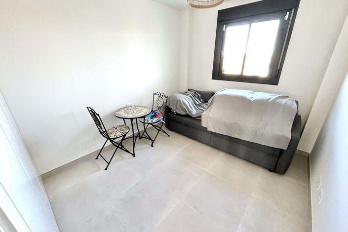 Image No.16-3 Bed Apartment for sale