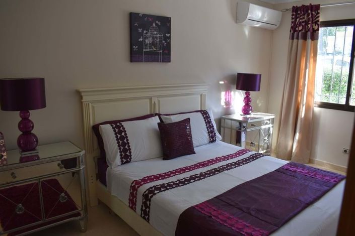 Image No.10-4 Bed Townhouse for sale