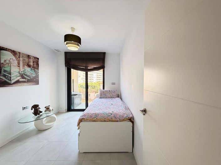 Image No.43-3 Bed Apartment for sale