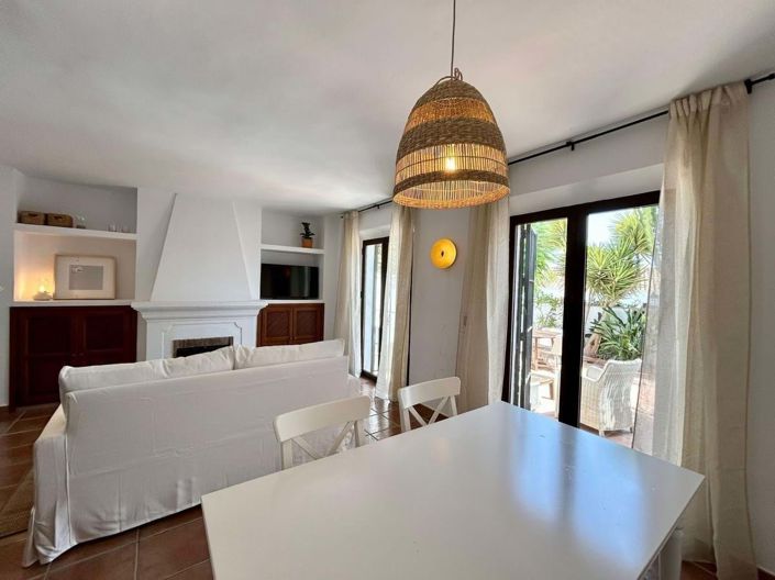 Image No.2-Maison de ville de 2 chambres à vendre à Marbella