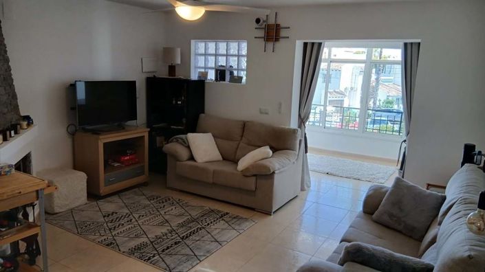 Image No.5-2 Bed Townhouse for sale