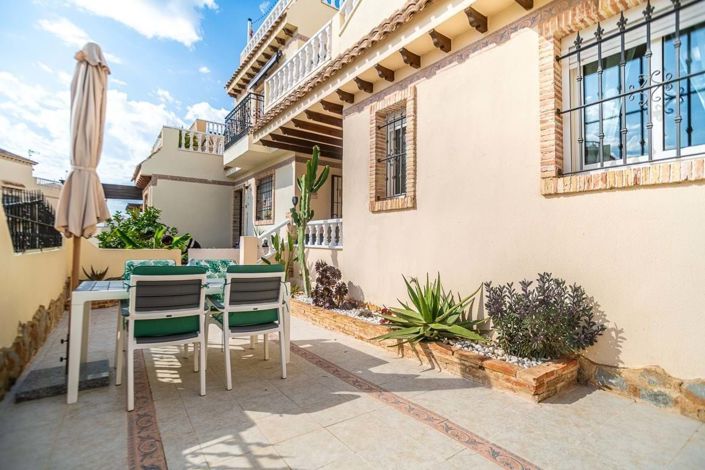 Image No.3-2 Bed Apartment for sale