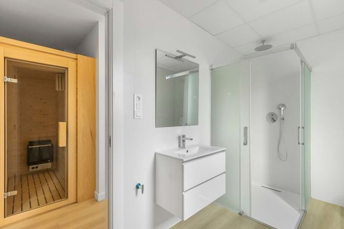 Image No.35-2 Bed Apartment for sale