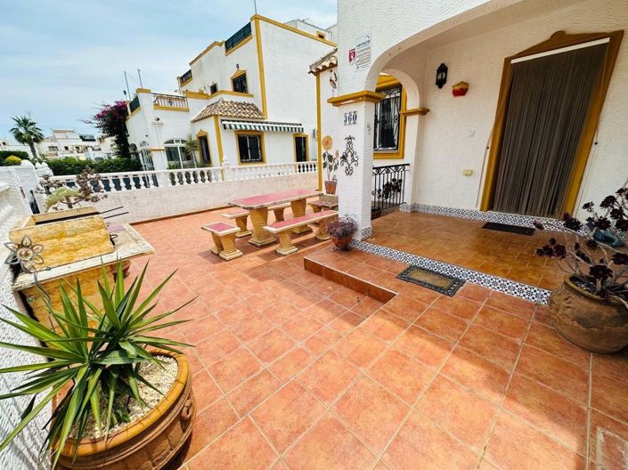 Image No.5-3 Bed Townhouse for sale