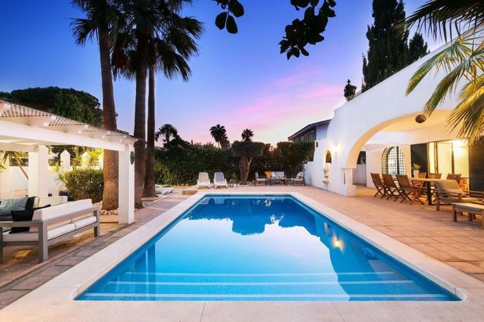 Image No.2-Villa de 4 chambres à vendre à Marbella
