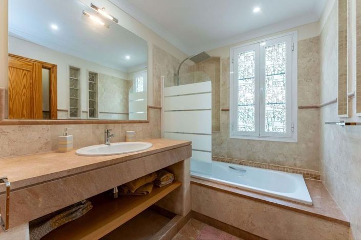 Image No.24-3 Bed Villa for sale