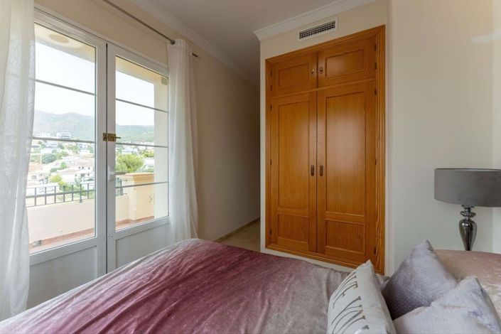 Image No.28-3 Bed Villa for sale