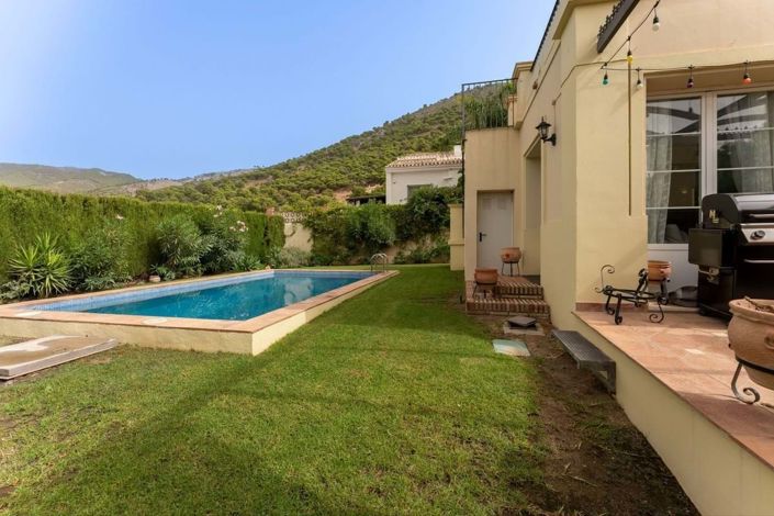 Image No.37-3 Bed Villa for sale