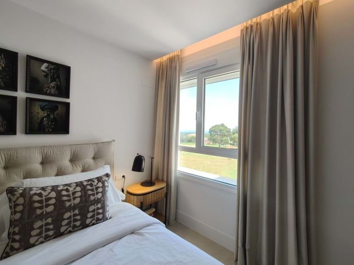 Image No.21-3 Bed Apartment for sale