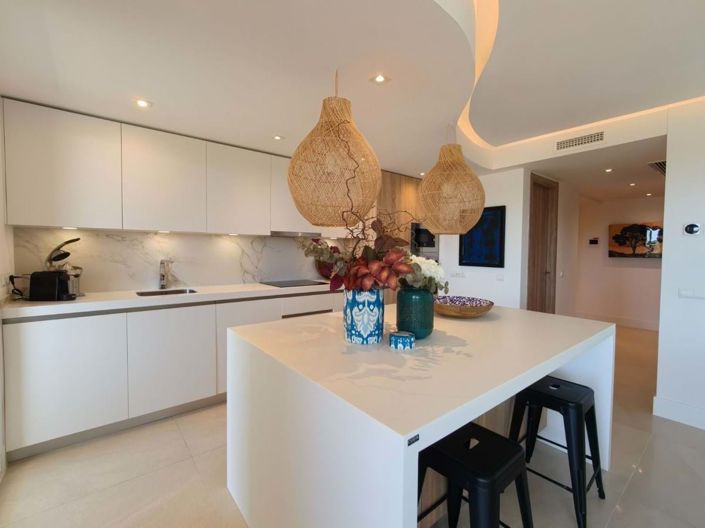 Image No.9-3 Bed Apartment for sale