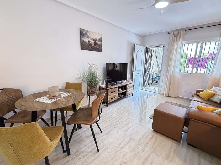 Image No.21-2 Bed Apartment for sale