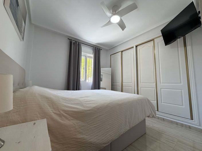 Image No.23-2 Bed Apartment for sale