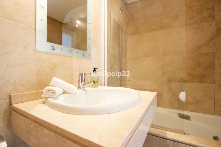 Image No.22-Appartement de 2 chambres à vendre à La Duquesa