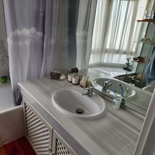 Image No.10-2 Bed Apartment for sale