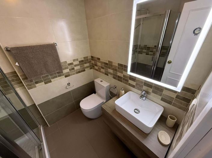 Image No.8-2 Bed Apartment for sale