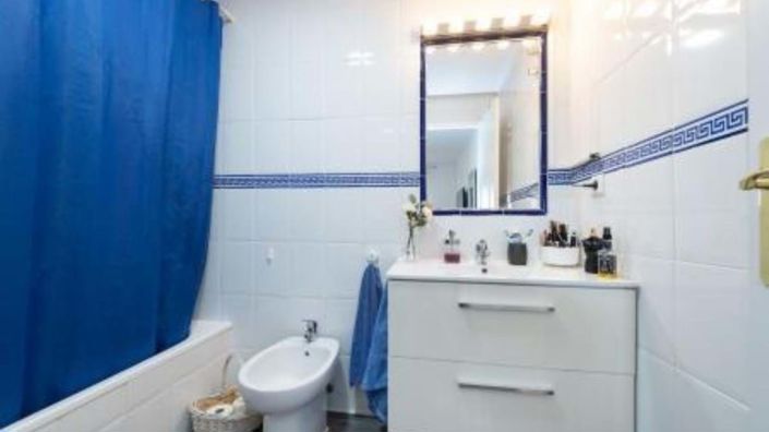 Image No.12-2 Bed Apartment for sale