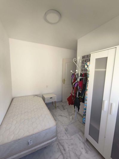 Image No.8-3 Bed Apartment for sale