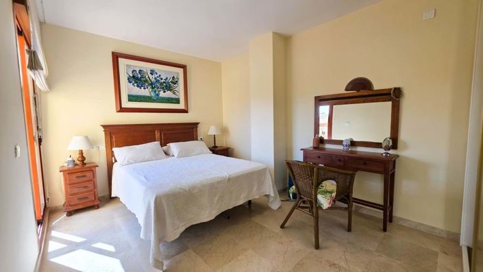 Image No.9-2 Bed Apartment for sale