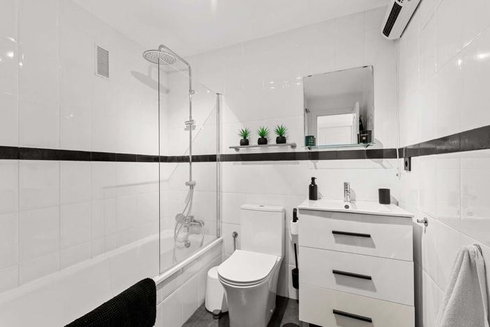 Image No.12-3 Bed Penthouse for sale