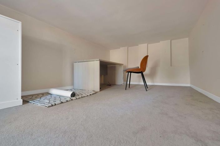 Image No.27-3 Bed Townhouse for sale