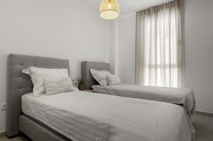 Image No.15-3 Bed Apartment for sale
