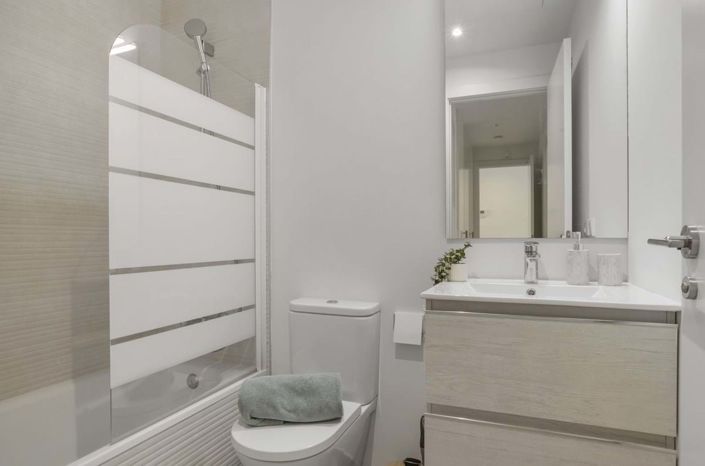 Image No.17-3 Bed Apartment for sale