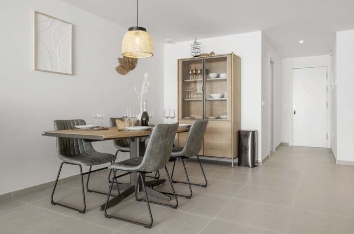 Image No.3-3 Bed Apartment for sale