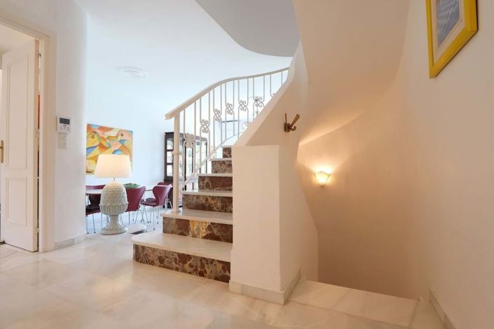 Image No.5-3 Bed Townhouse for sale