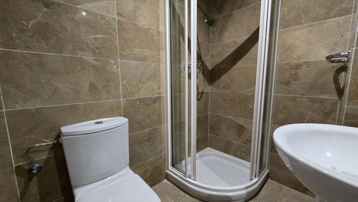 Image No.15-2 Bed Apartment for sale