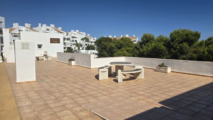 Image No.31-2 Bed Apartment for sale