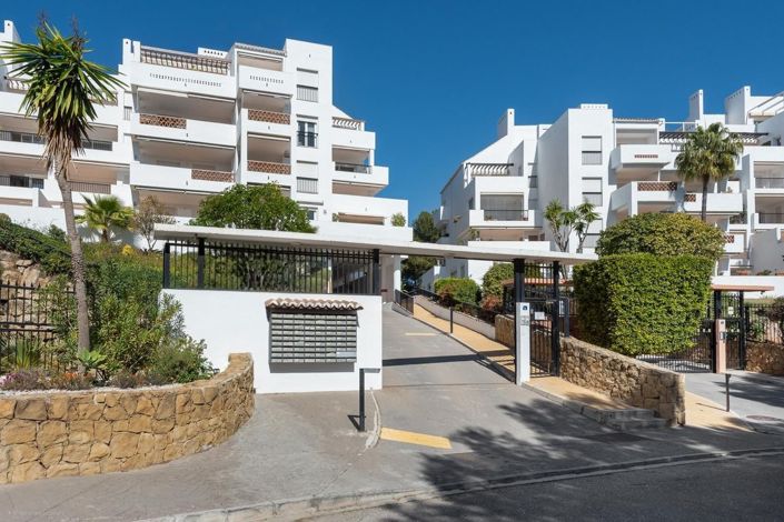 Image No.38-2 Bed Apartment for sale