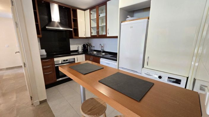 Image No.4-2 Bed Apartment for sale
