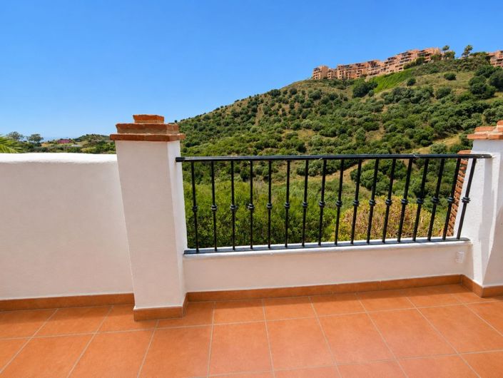 Image No.21-2 Bed Apartment for sale