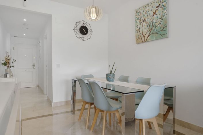 Image No.12-2 Bed Apartment for sale