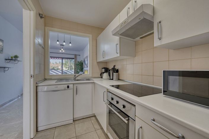 Image No.10-2 Bed Apartment for sale