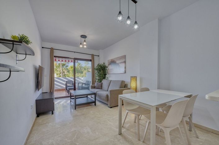 Image No.8-2 Bed Apartment for sale