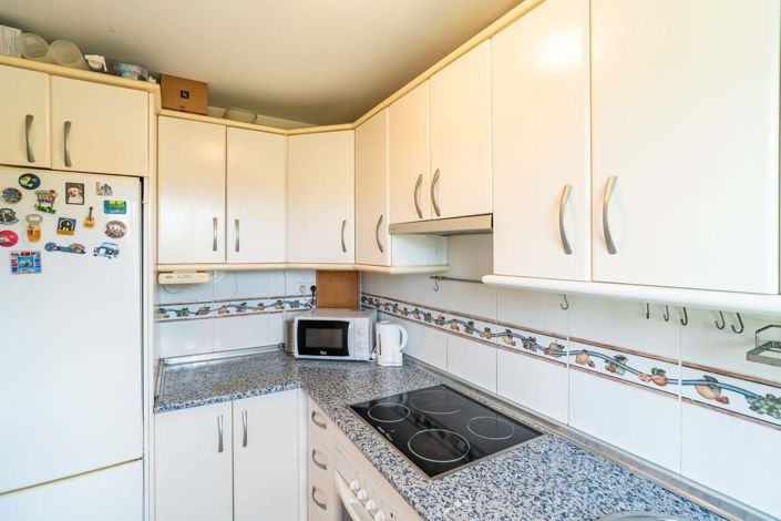 Image No.18-2 Bed Apartment for sale