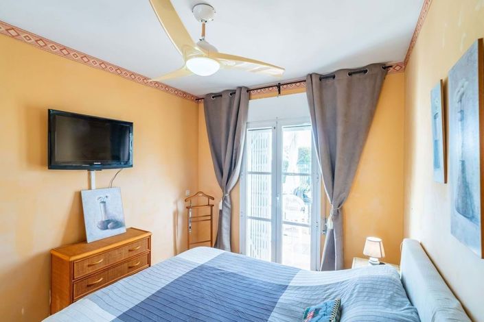 Image No.34-2 Bed Apartment for sale
