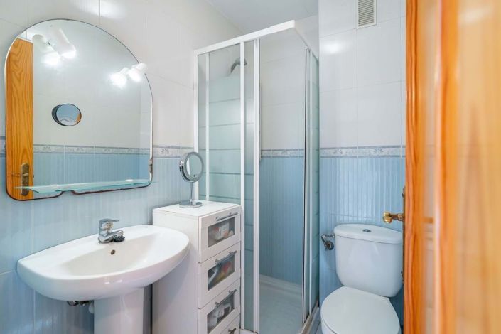 Image No.38-2 Bed Apartment for sale