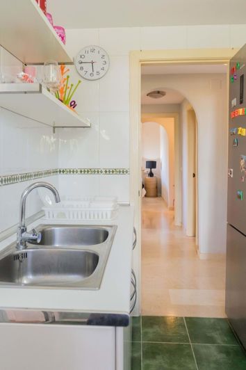 Image No.23-2 Bed Apartment for sale