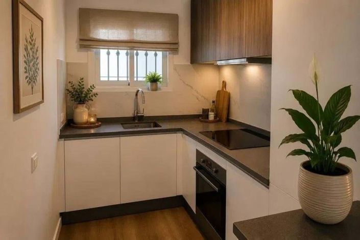 Image No.7-2 Bed Townhouse for sale