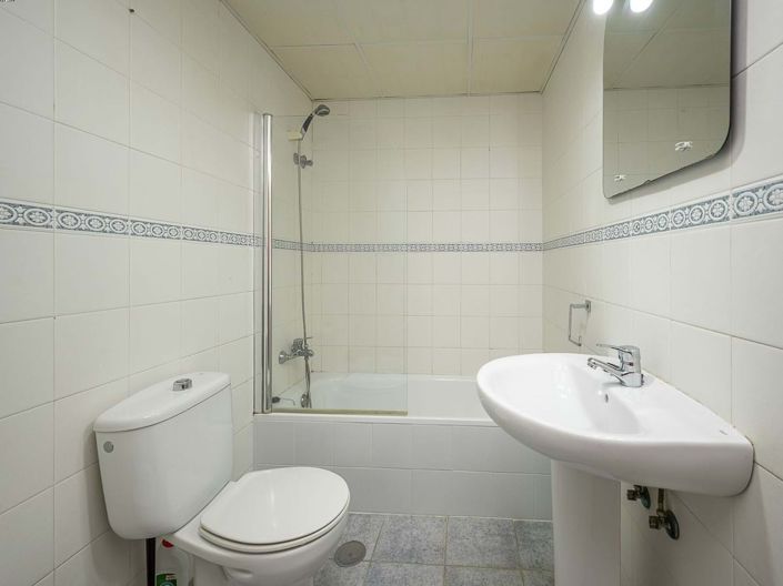 Image No.19-3 Bed Villa for sale