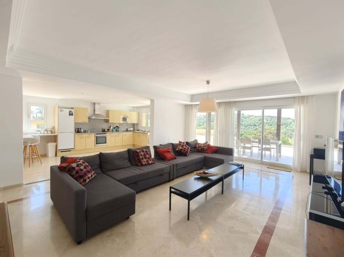 Image No.3-3 Bed Apartment for sale