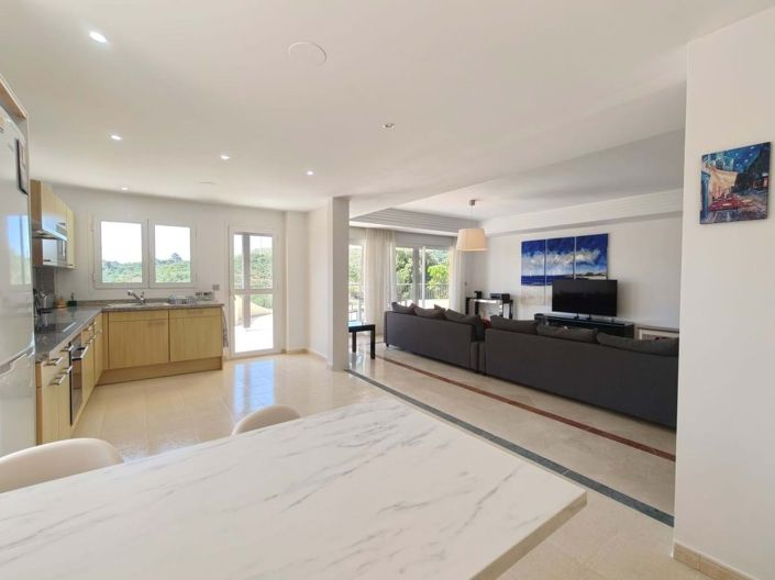Image No.7-3 Bed Apartment for sale