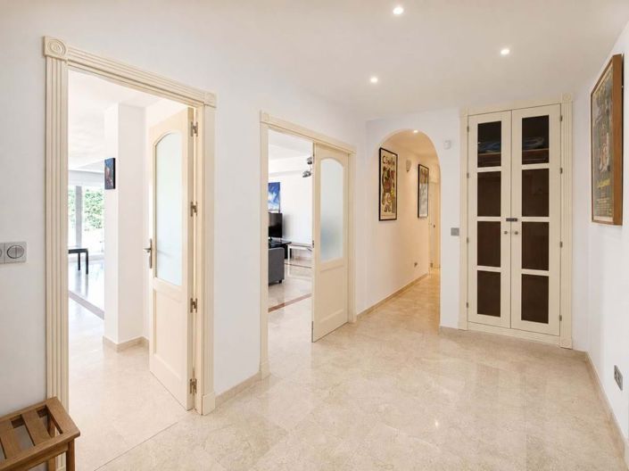 Image No.8-3 Bed Apartment for sale