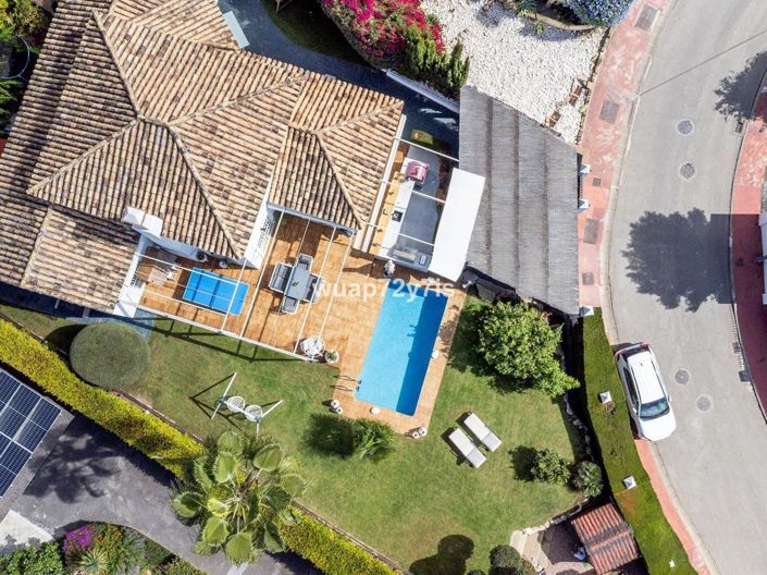 Image No.5-Villa de 4 chambres à vendre à Marbella